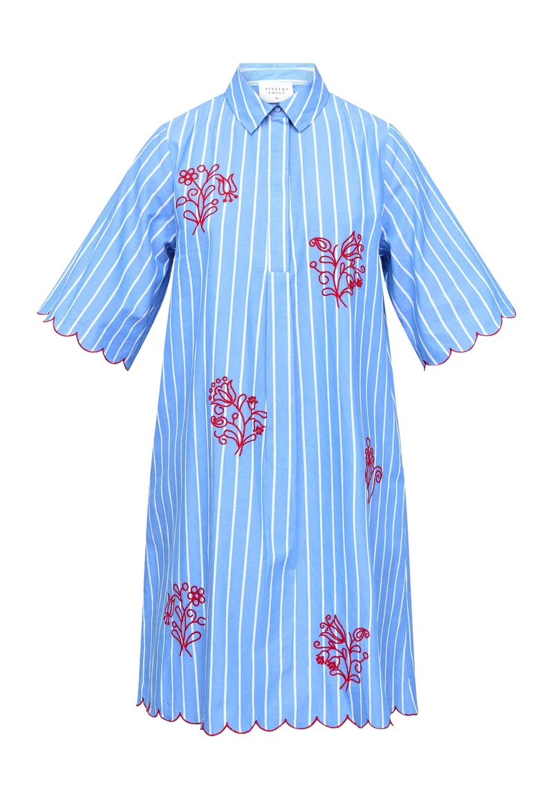 Sisters Point - Edina-Dr2 19983 - 830 - Blue Stripes