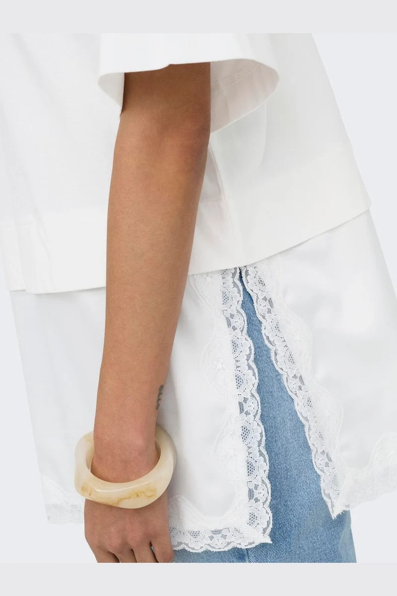 Only - Onlmexa S/S Tee Lace Top - 5122056 Cloud Dancer
