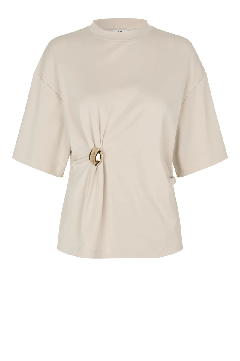 Second Female - Enora Brooch Tee 60432 - 0512 Soft Beige