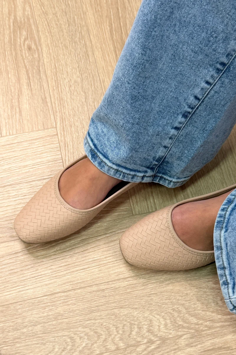 Bloom - Wisteria Ballet Flats - Taupe