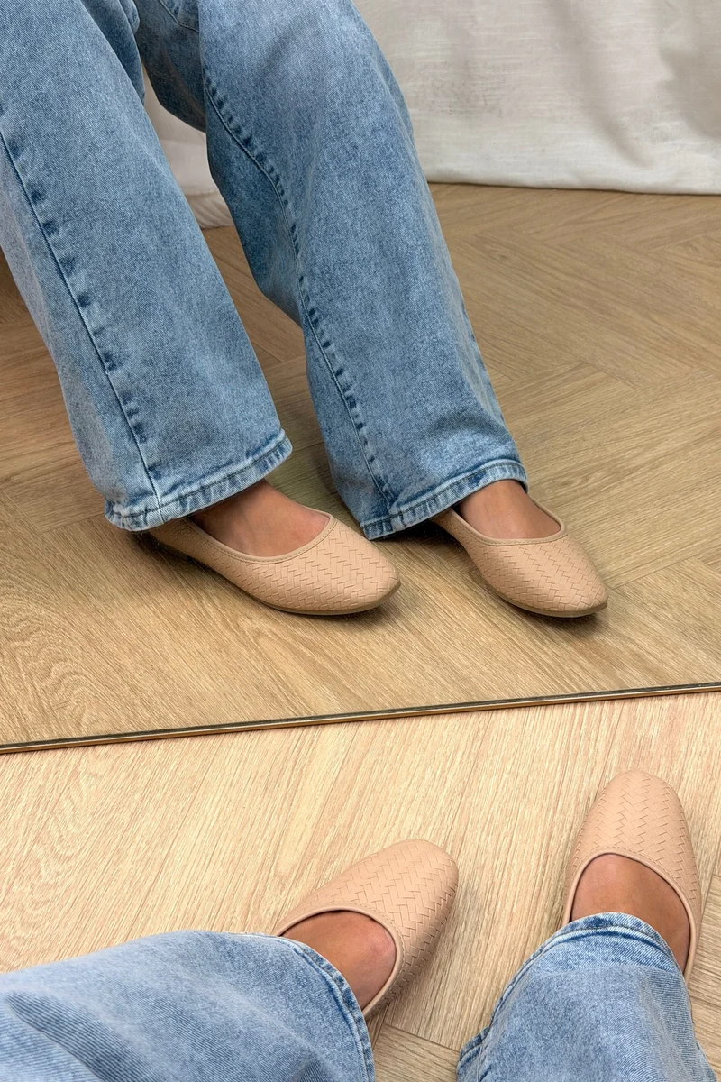 Bloom - Wisteria Ballet Flats - Taupe