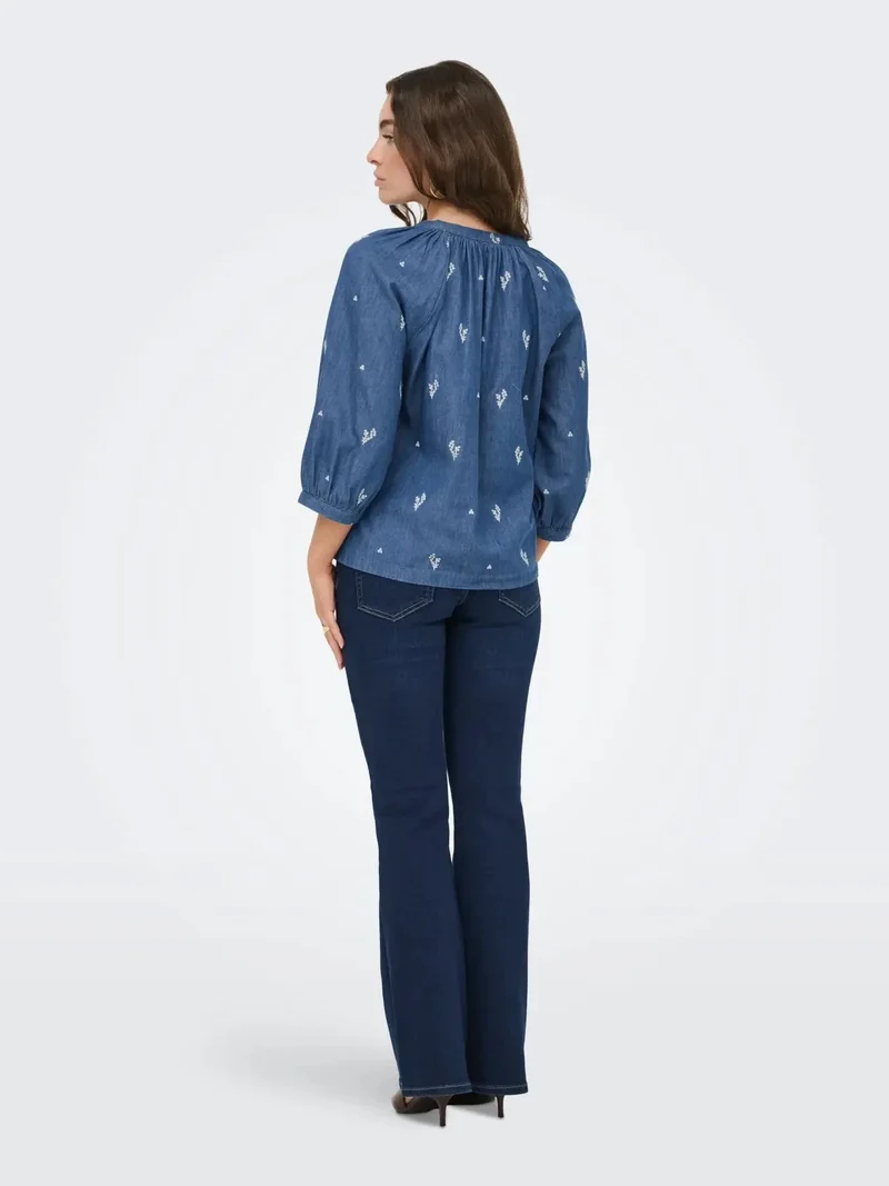 JDY - Jdykai 3/4 Shirt Dia - 5049505 Light Blue Denim Cloud Dancer Emb