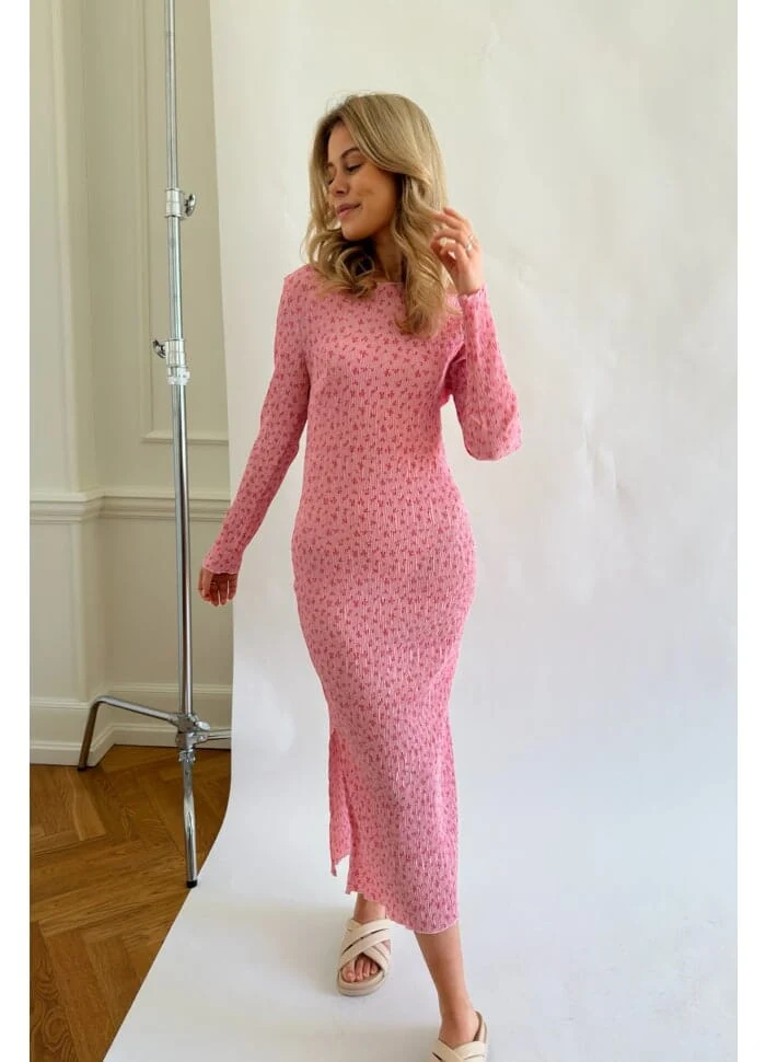 BYIC - Odaic Dress - ptb Pink Tiny Blossom