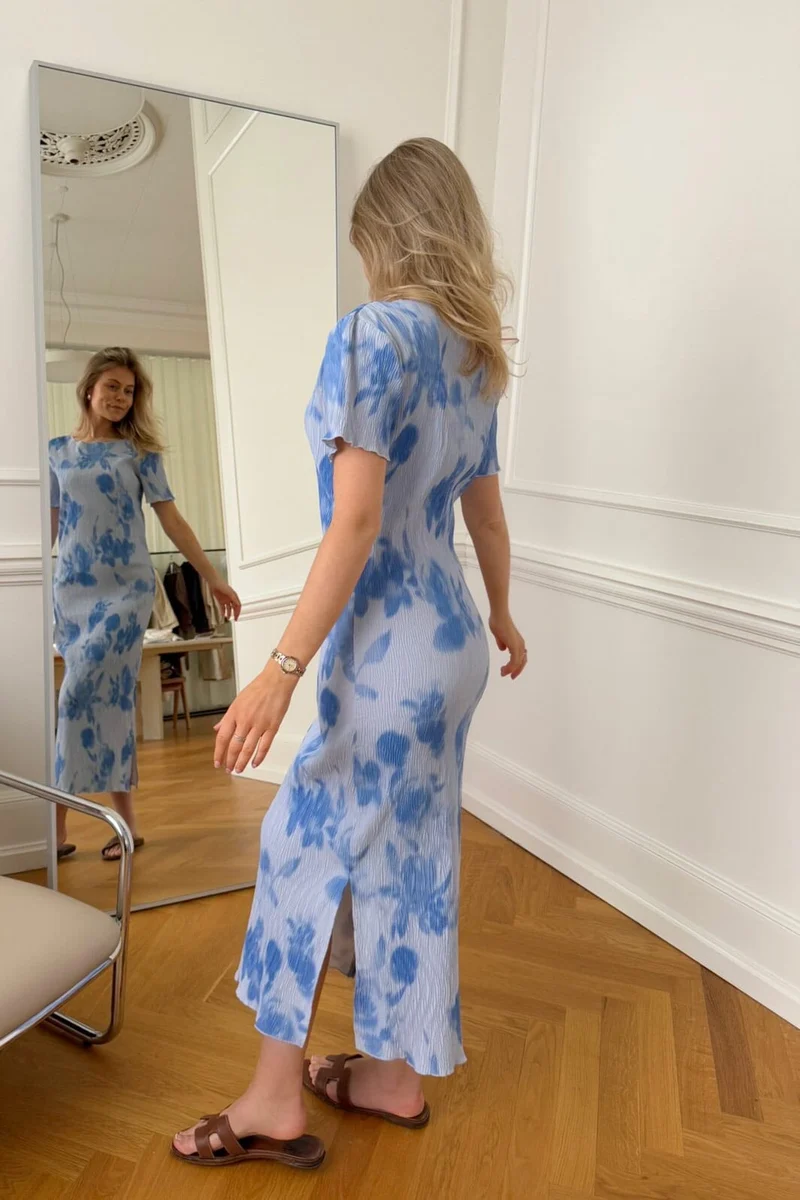 BYIC - Odaic Ss Dress A23834 - Abstract Blue Flower Print