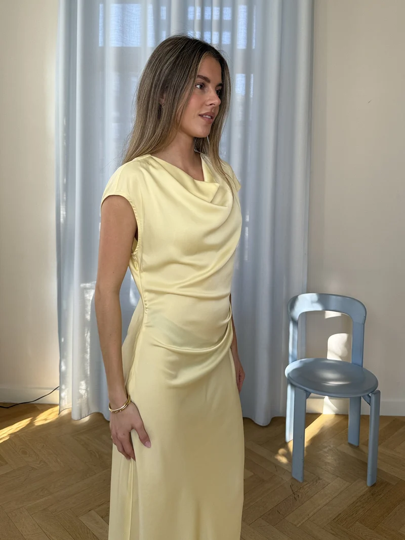 Modström - Tailormd Dress 58386 - 4024 - Double Cream
