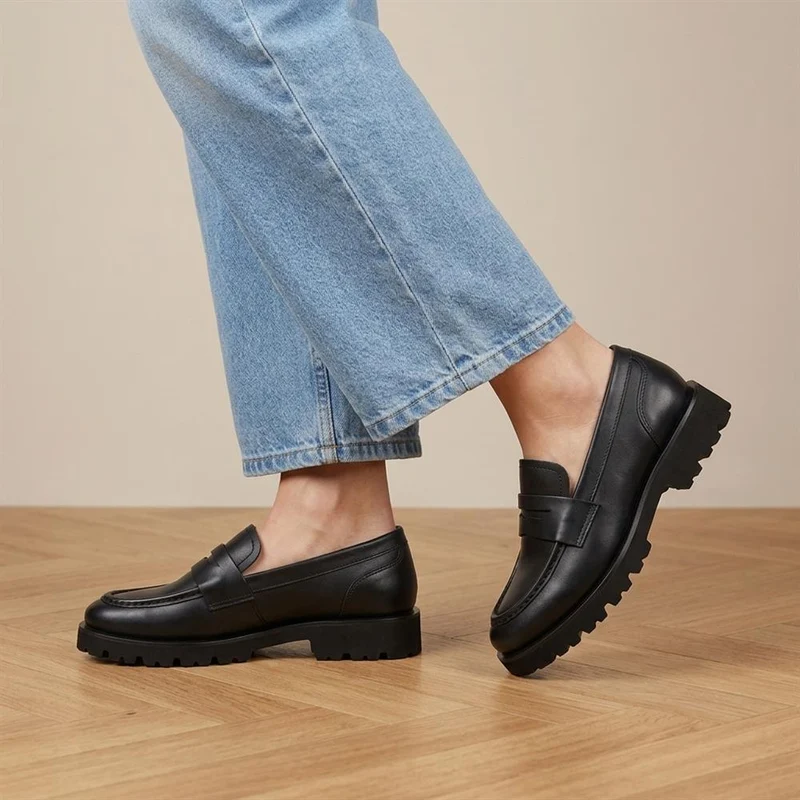 Palmela Chunky Leather Penny Loafers - PALMELA / 330 076 - Black Leather