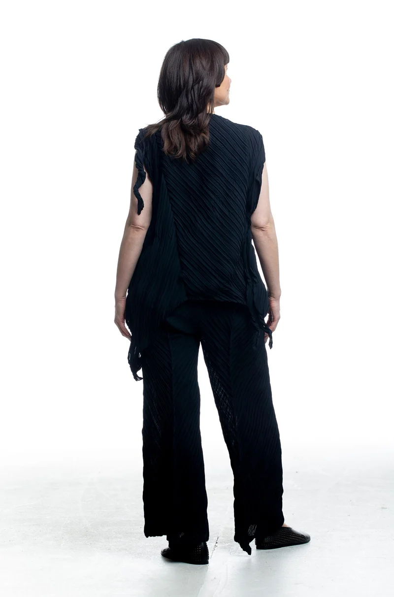 Issey Miyake Damen Plissee Top Schwarz