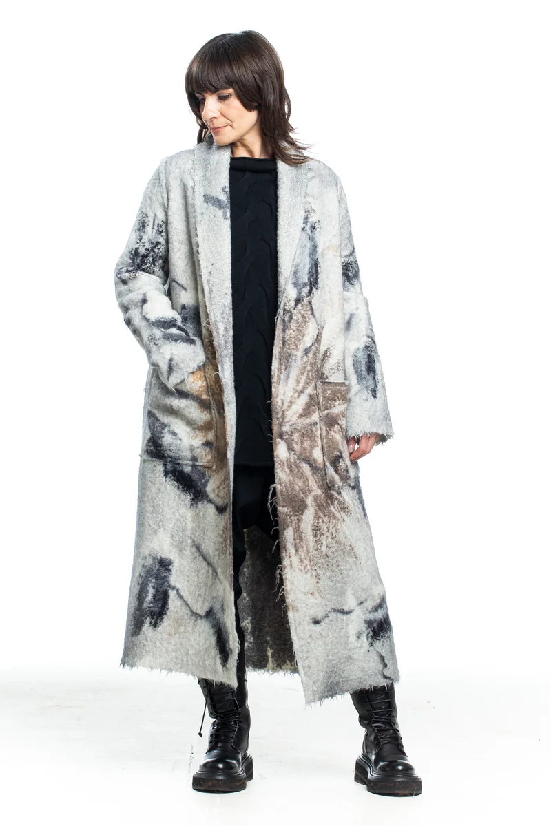 AVANT TOI Damen Mantel mit Print lang offwhite