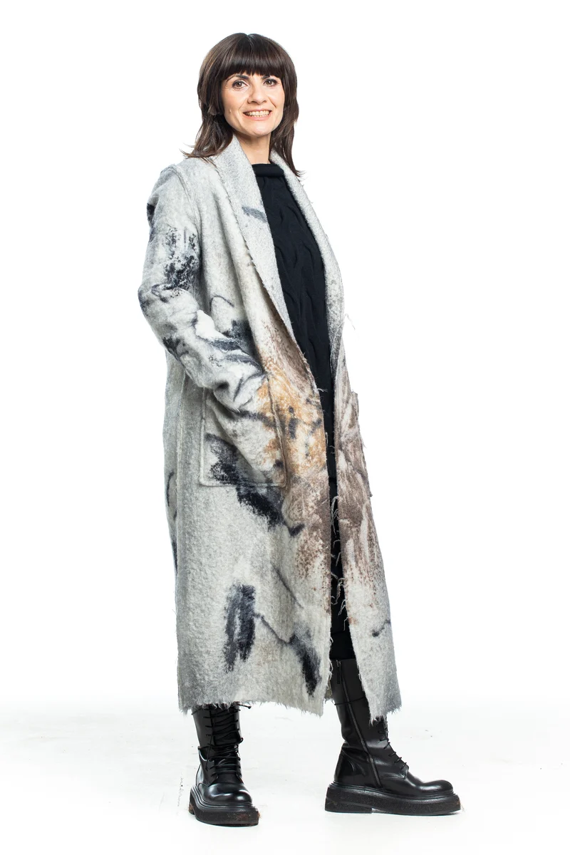 AVANT TOI Damen Mantel mit Print lang offwhite