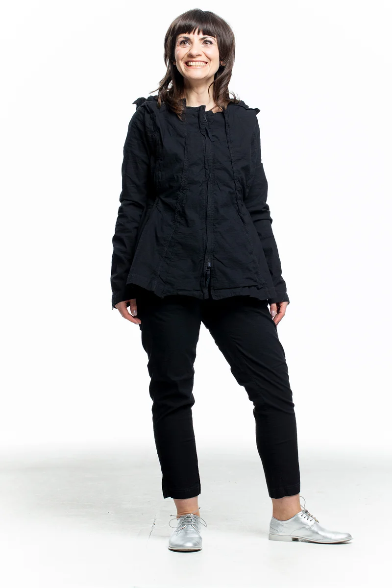 Rundholz DIP Damen Skulpturale Jacke in Schwarz