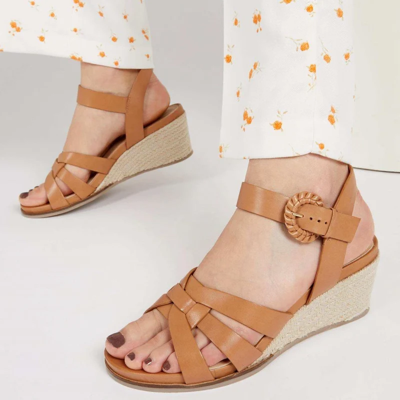 Loriana Leather Woven Wedge Sandals - LORIANA / 323 346 - Tan