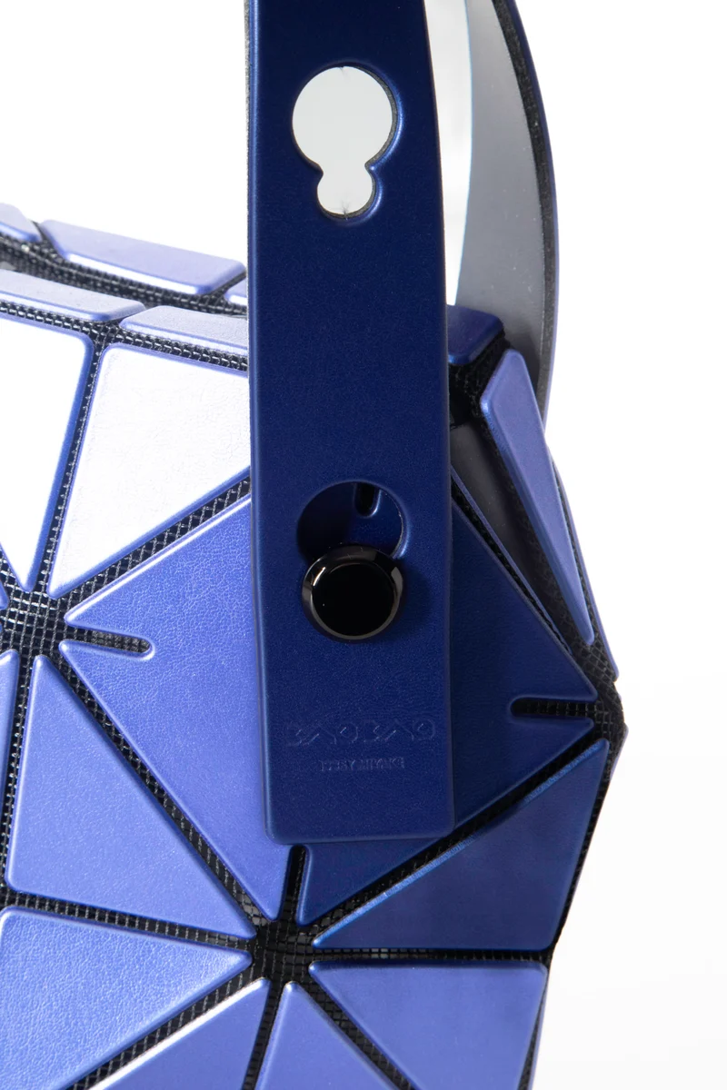BAO BAO ISSEY MIYAKE Handtasche BOSTON blau metallic