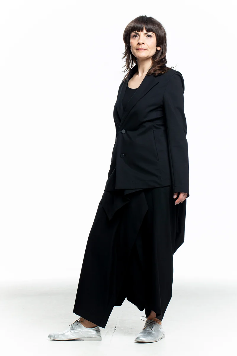 Issey Miyake Damen Blazer schwarz