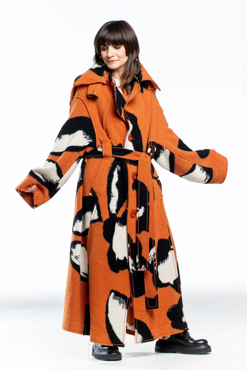 Issey Miyake Damen Avantgarde Mantel VIGOR Print orange