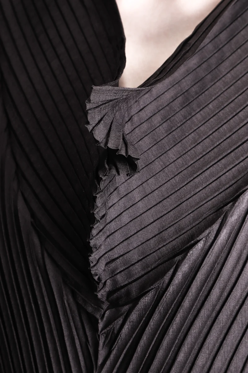Issey Miyake Plissée Avantgarde Damen Kleid schwarz