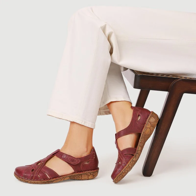 Enclosed-Heel Leather Sandals - JOSEF41518 / 327 245 - Burgundy