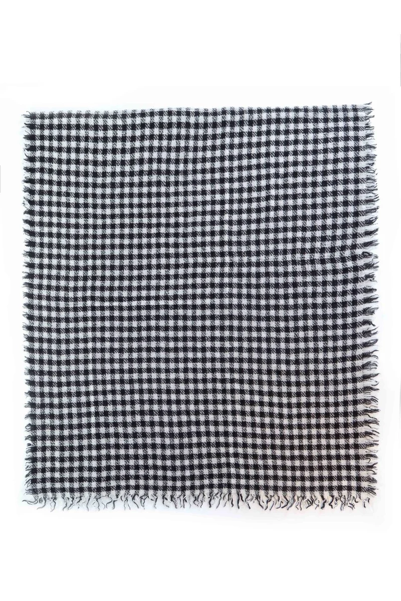 Faliero Sarti Gestrickter Schal 'Paolo' aus Kaschmir-Mix schwarz weiss
