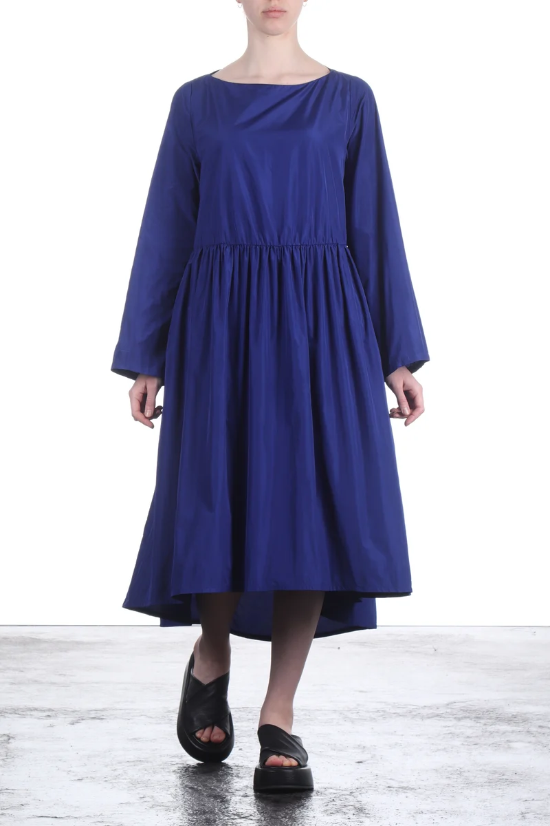 Katharina Hovman Damen Taft Kleid Oversized in Midi Länge royalblau