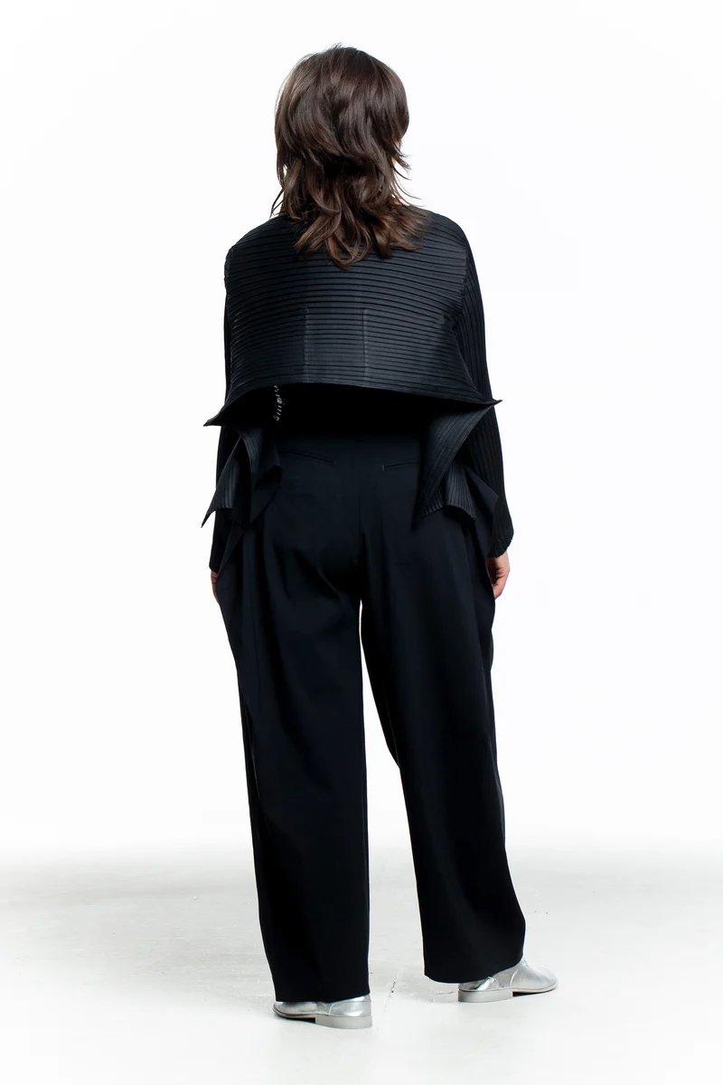 Issey Miyake Damen Plissee Jacke Kurz schwarz