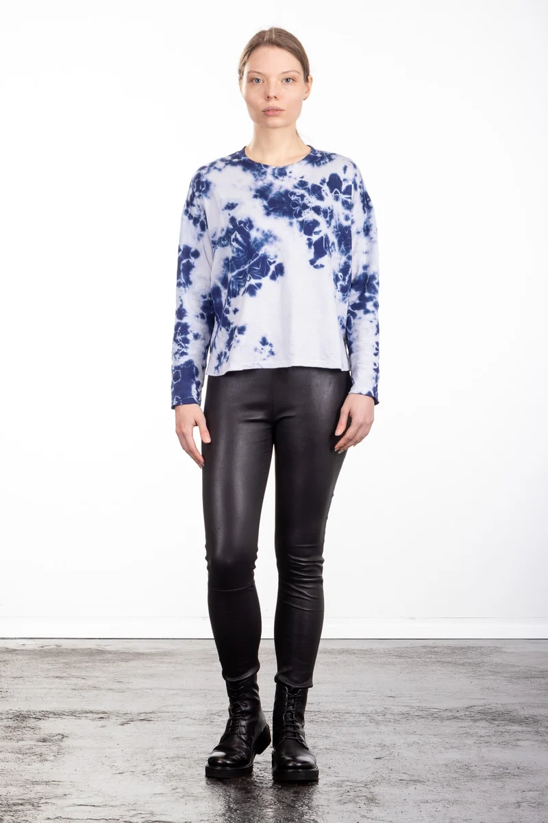 Suzusan Damen Langarmshirt mit Batikmuster blau weiß