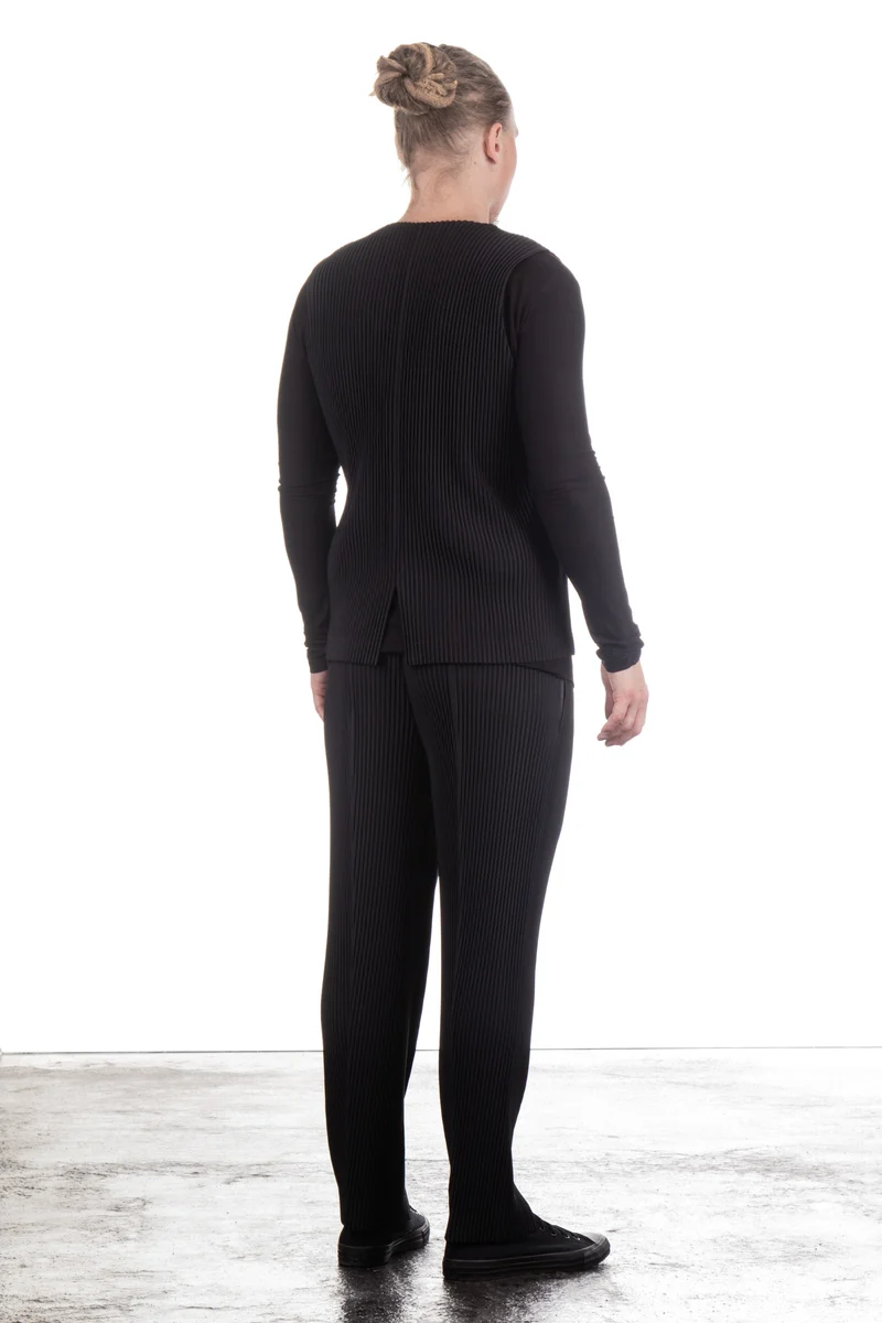 Homme Plissé Issey Miyake Herren Weste schwarz