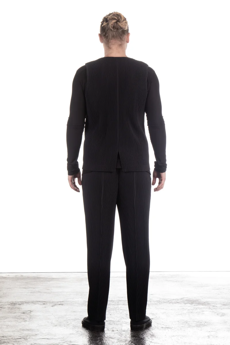 Homme Plissé Issey Miyake Herren Weste schwarz