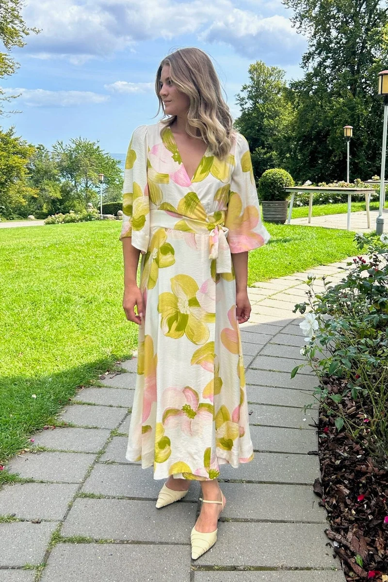 YAS - Yasmarga 3/4 Wrap Long Dress - 4966646 Pristine Marga Aop