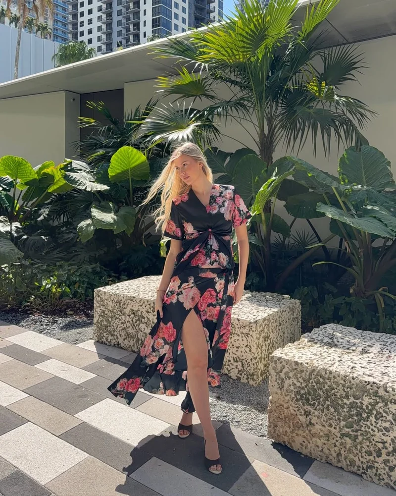 Karmamia - Faye Dress 2384 - Fiori Noir