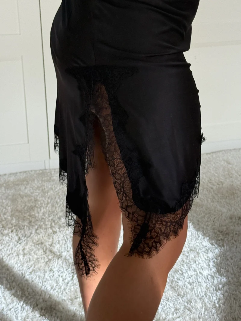 Dear Molly - Lace Midi Dress - Black