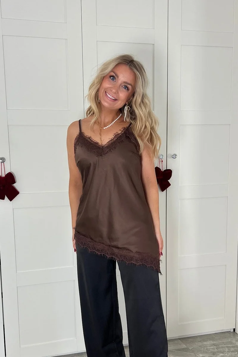 Dear Molly - Lace Top - Brown