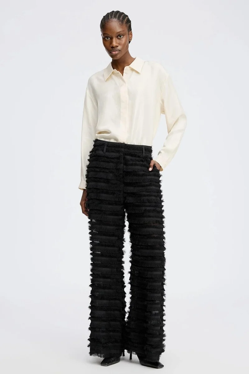 Munthe - Laith 253140625328 - 2 - Black