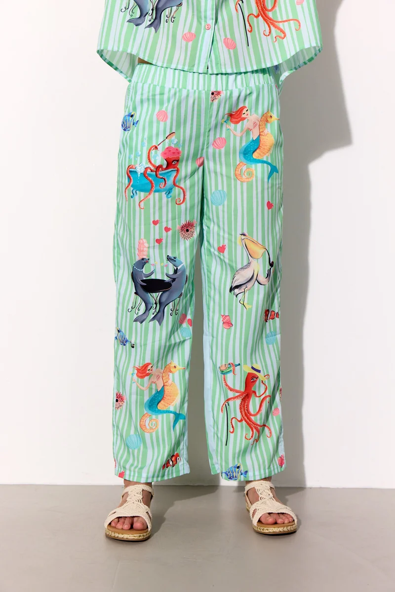 Hunkøn - Nessie Trousers 26050 - Green Ocean Art Print