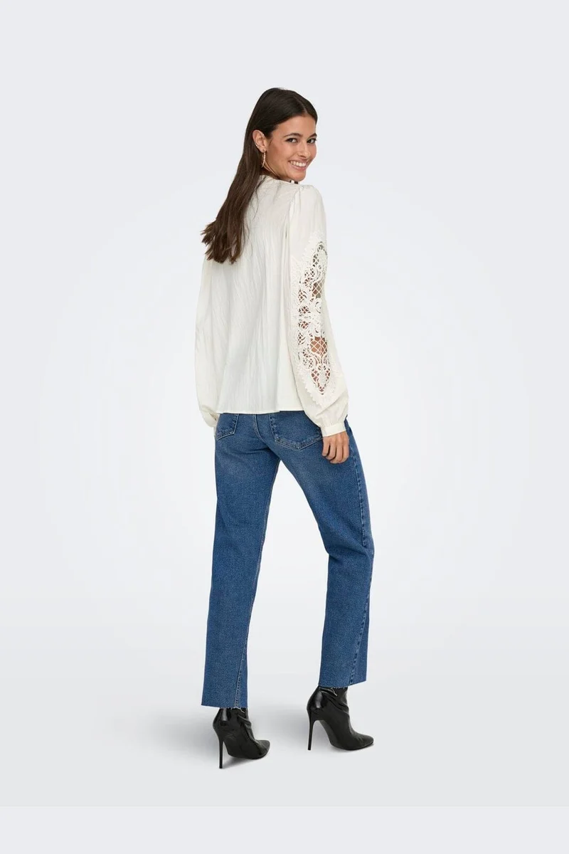 JDY - Jdycora L/S Shirt - 5035112 Cloud Dancer