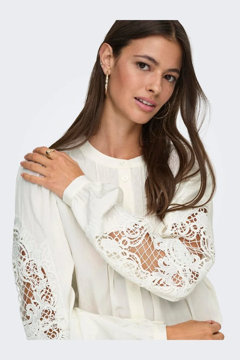 JDY - Jdycora L/S Shirt - 5035112 Cloud Dancer