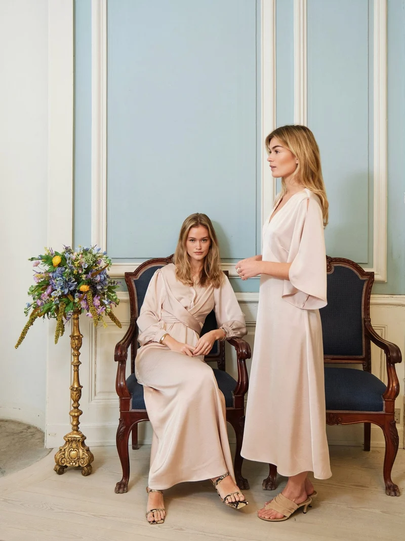 Neo Noir - Remara Heavy Sateen Dress 168447 - 720 - Champagne