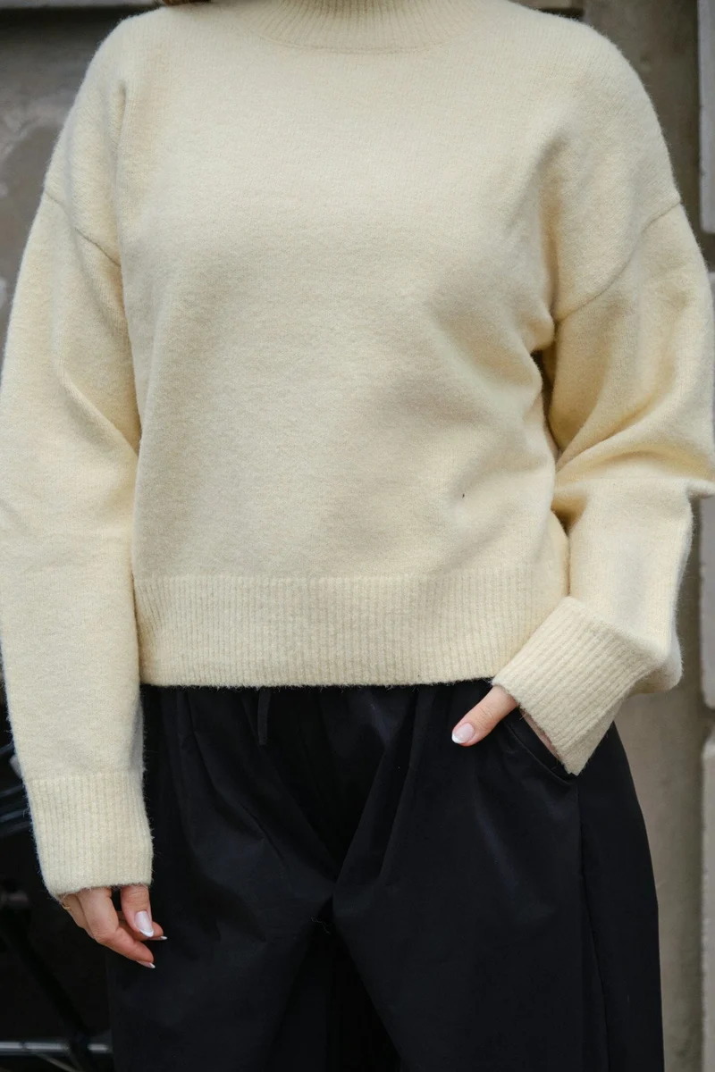 Neo Noir - Paulina Knit Blouse 159703 - 416 - Butter Yellow