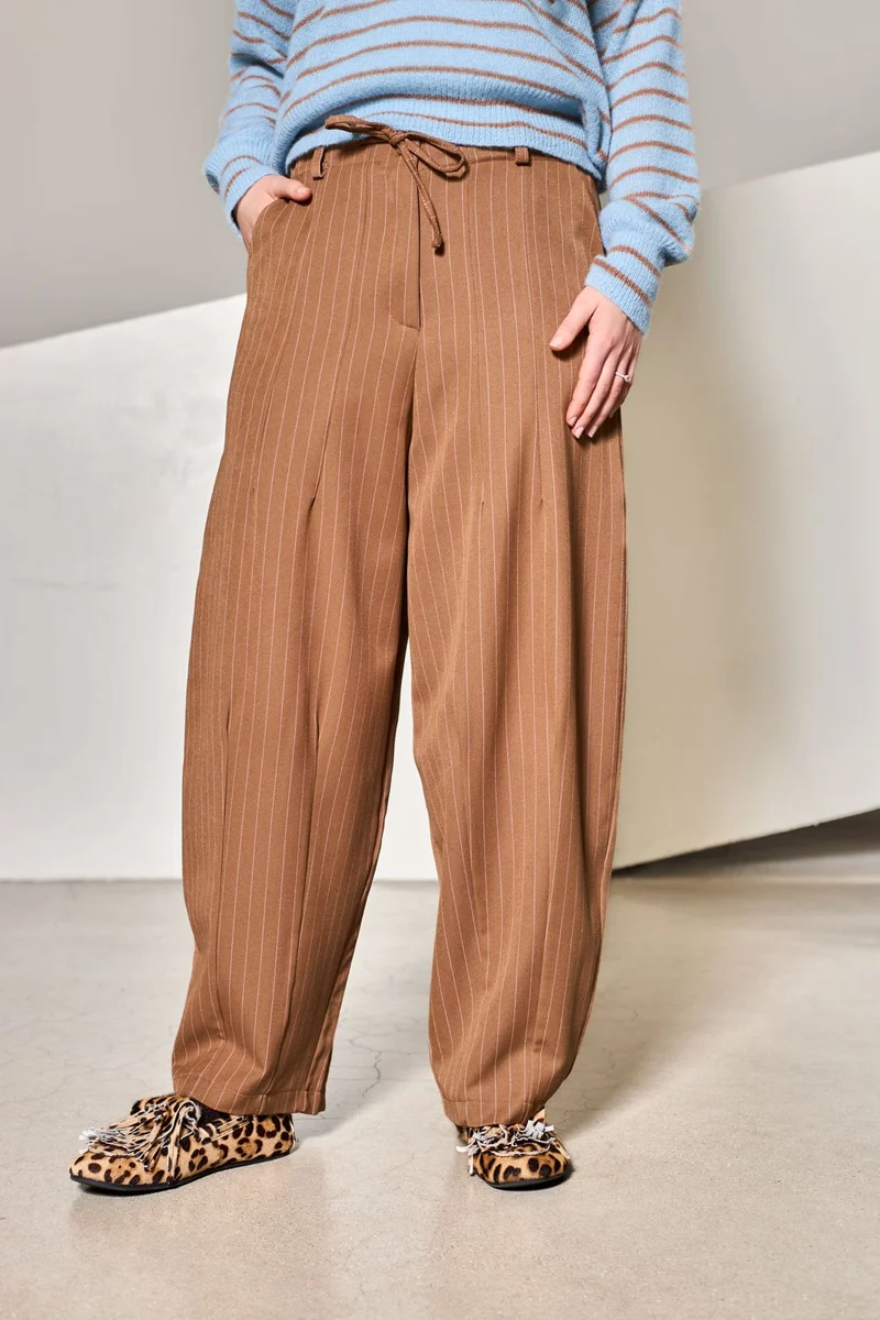 Black Colour - Bcverona Barrel Baggy Pant 41088 - Camel