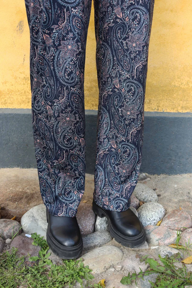 Liberte - Alma-Wide-Pants 9564 - Night Sky Paisley
