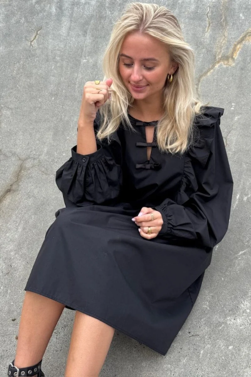 Stories From The Atelier By Copenhagen Shoes - Dream Dress CC8101 - 0001 - Black