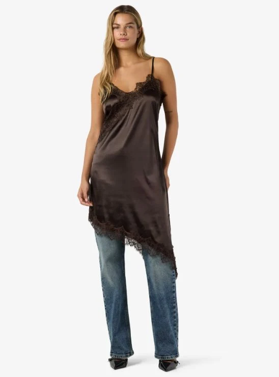Noisy May - Nmsofie S/L Satin Lace Dress - 5079335 Chocolate Brown