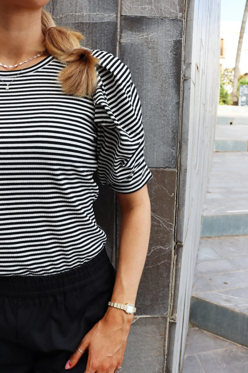 Liberte - Win Puff Tshirt 22343 - Black Creme Small Stripe