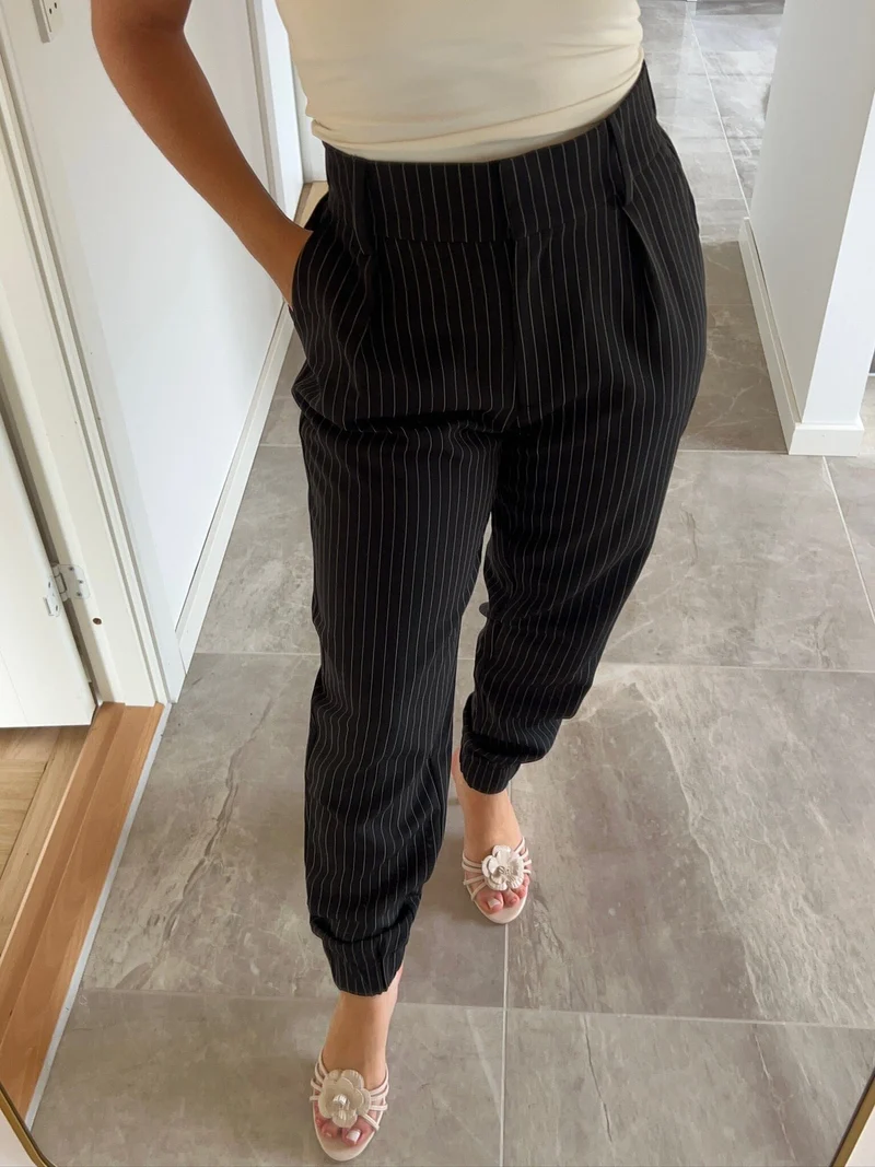 Valentin Studio - Pretty Pinstripe Pants 166335 - 100 - Black