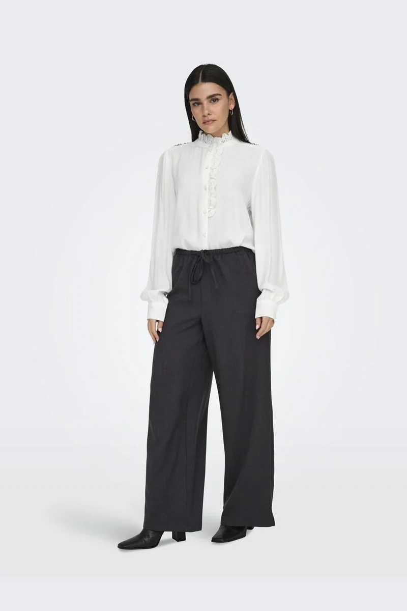 JDY - Jdyamy L/S Frill Shirt - 4746806 Cloud Dancer