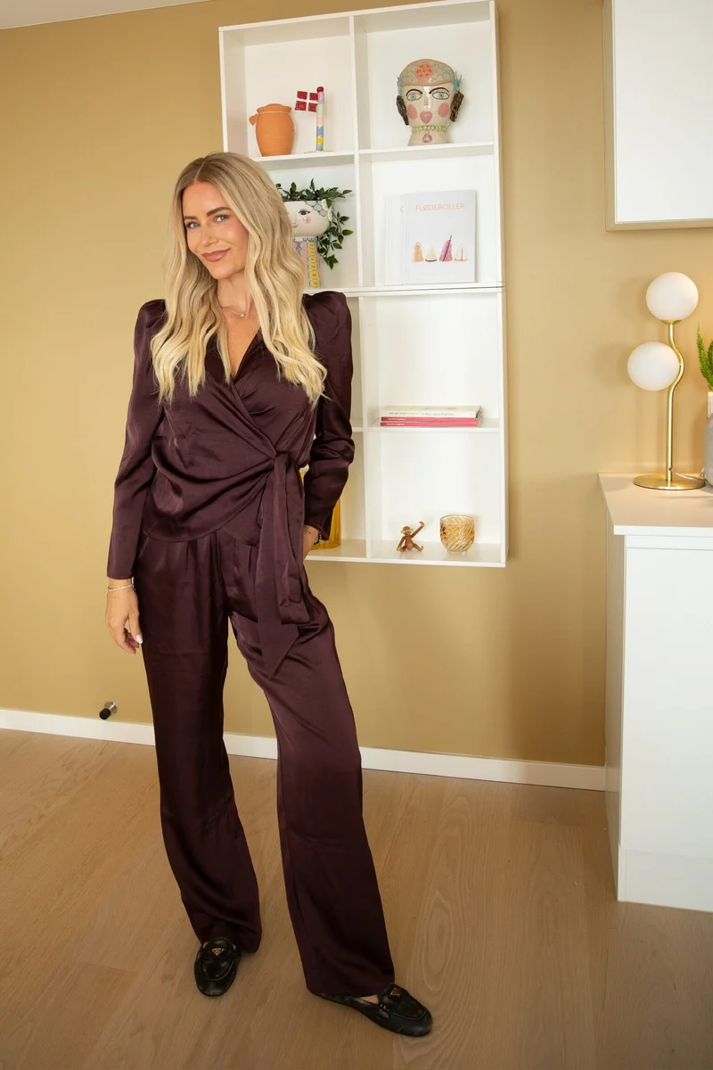 Valentin Studio - Comfy Pants Heavy Satin - Burgundy