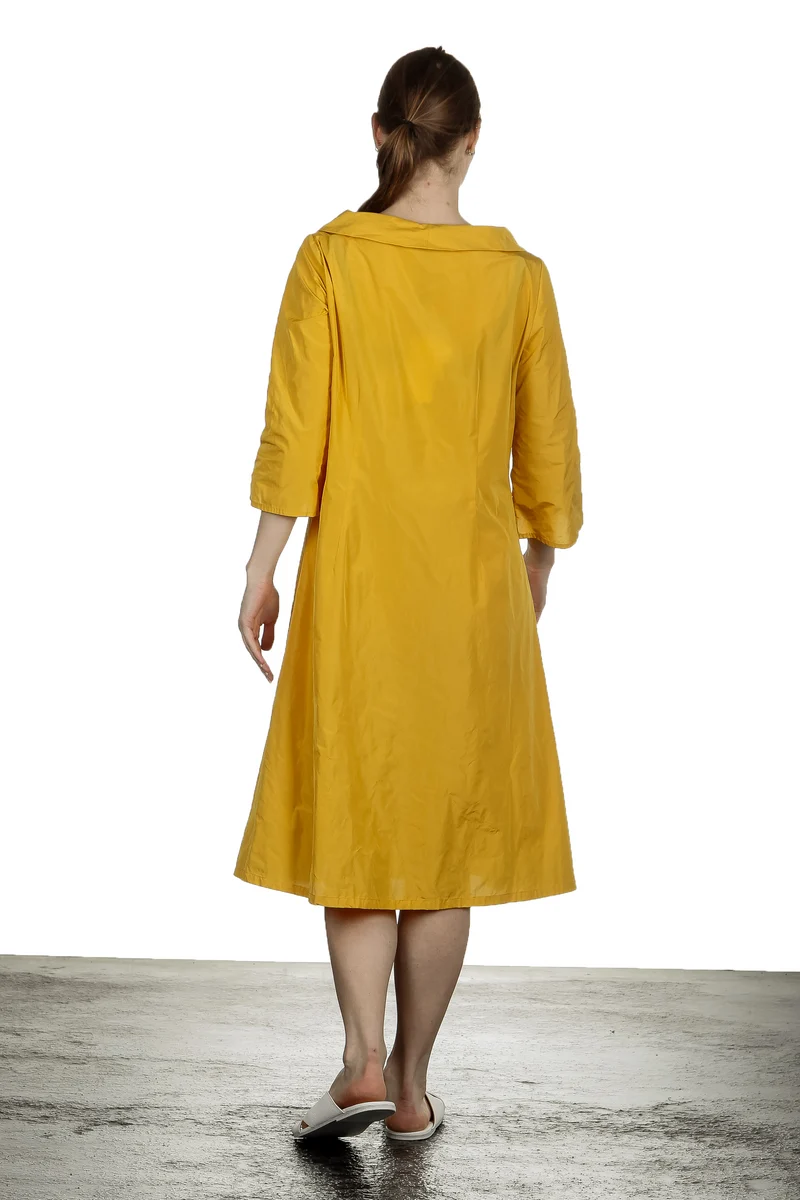 Katharina Hovman Damen Kleid in A-Linie gelb