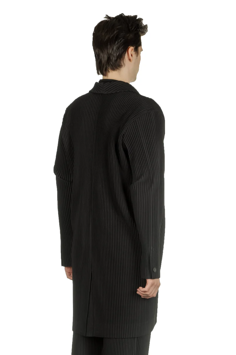 Homme Plissé Issey Miyake Herren Mantel schwarz