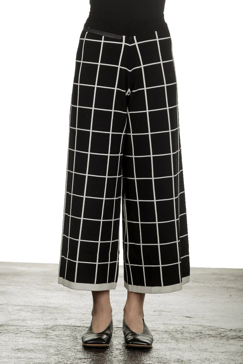 Sarah Pacini Damen Gaucho Hose mit Schal schwarz weiß