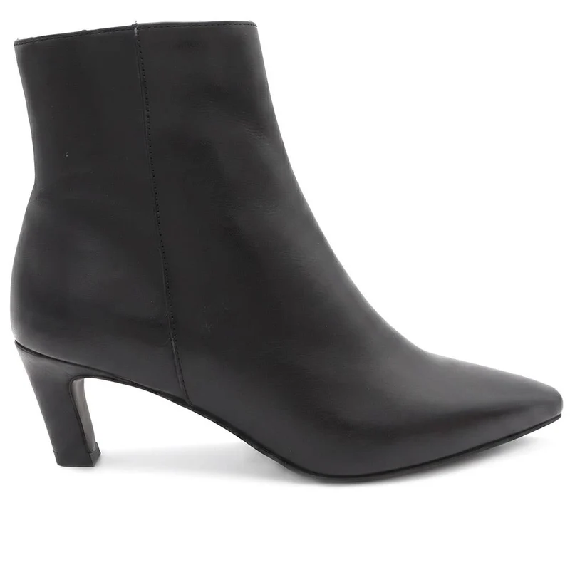 Kassia Leather Comma Heel Ankle Boots - KASSIA / 329 781 - Black Leather