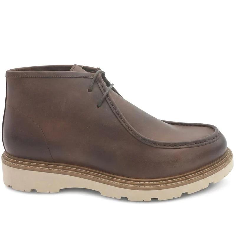 Daxton Coated Leather Chukka Boots - DAXTON / 329 769