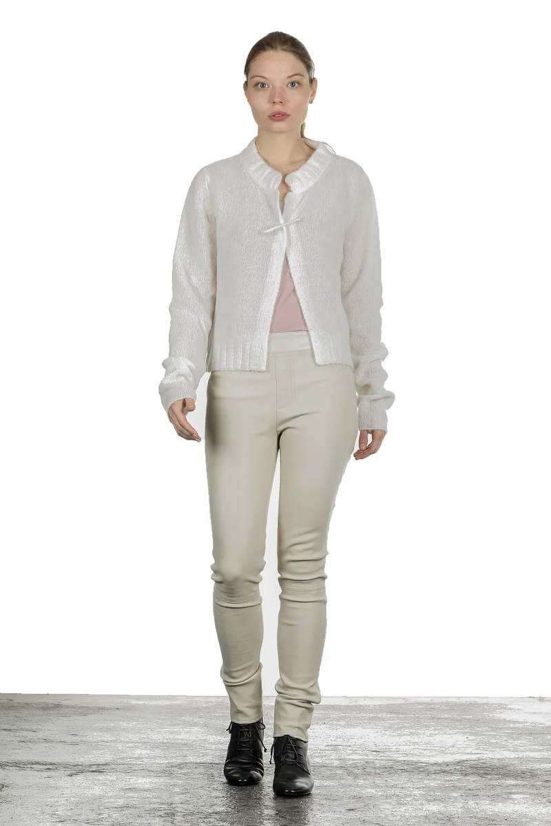 Sarah Pacini Damen Strickjacke weiß